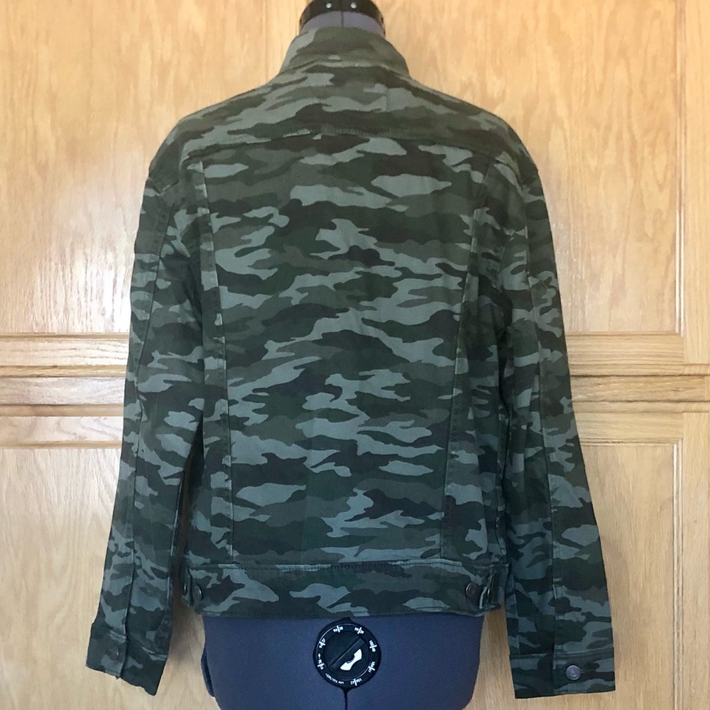 Levi’s Jacket - Picture 6 of 10